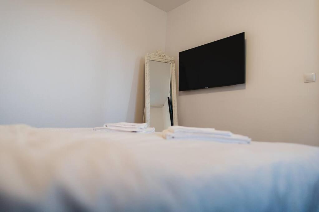 2 Bedroom Apt Park Belvedere Sibiu Exterior foto