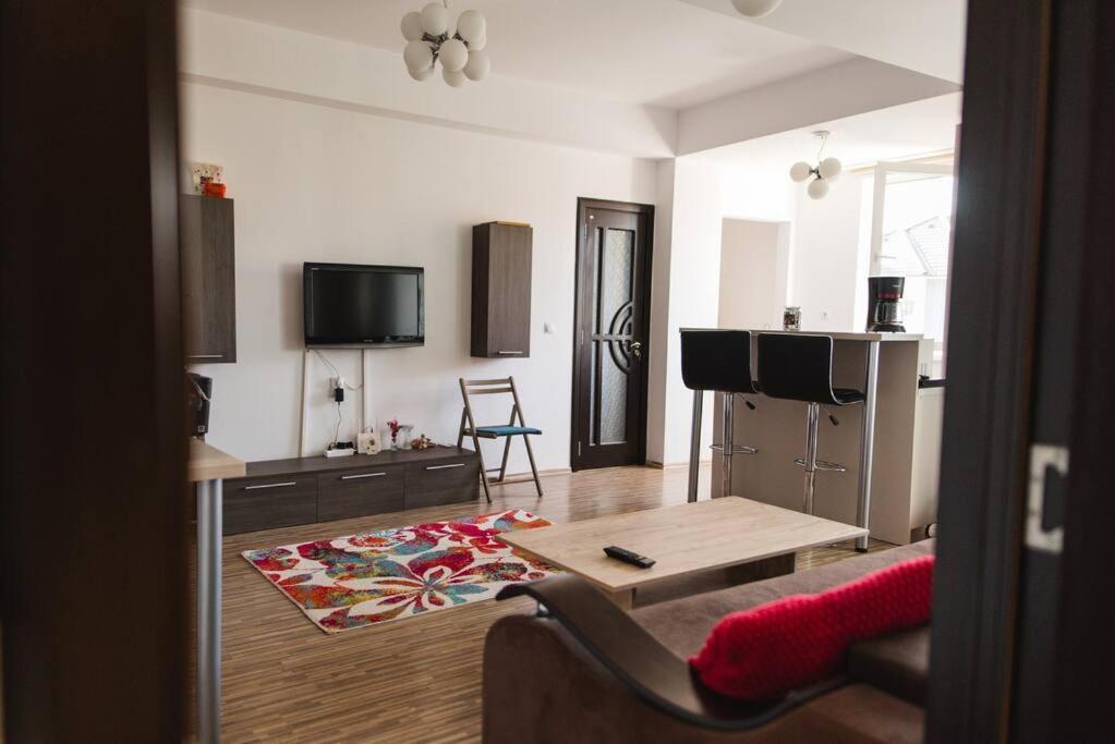 2 Bedroom Apt Park Belvedere Sibiu Exterior foto